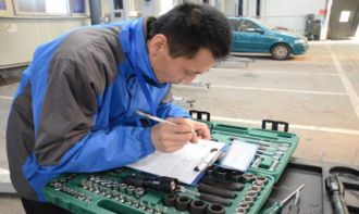 二手車鑒定評(píng)估 專業(yè)指引，讓您對(duì)車況了如指掌